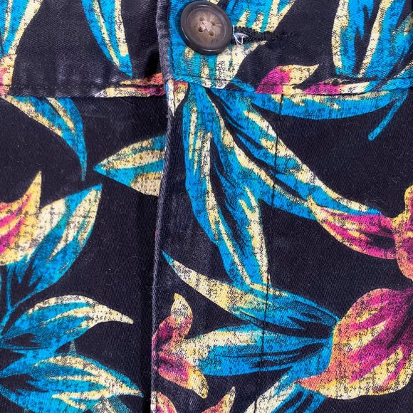 George Black Multicolor Floral Print Bermuda Shorts NWOT Women's Size 32 Small - Picture 5 of 12